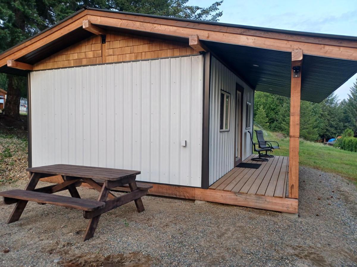Wells Gray Stay And Play Clearwater Exteriör bild